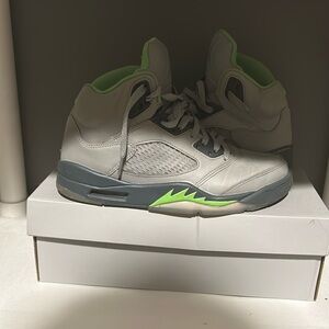 Jordan five green bean